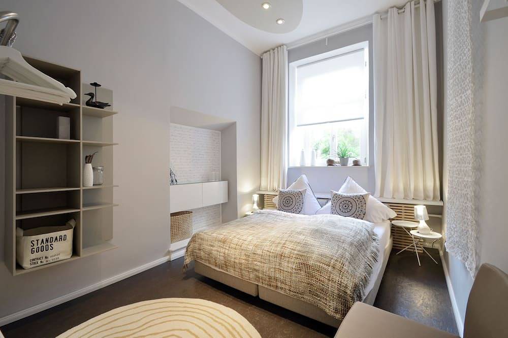 Entire apartment, Best deal in town !  Cocoma Designer Apt deluxe in the center of Munich in Munich Isarvorstadt, Munich
