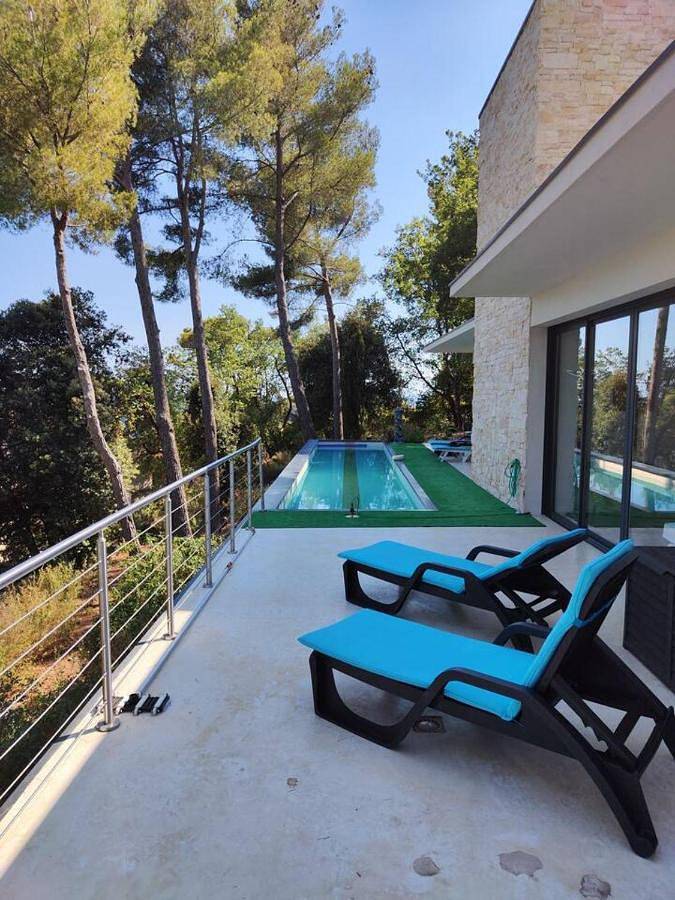 Villa pour 5 personnes, avec piscine à Tourrettes-sur-Loup - 3