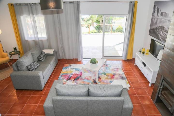 Location de vacances pour 6 personnes, avec piscine ainsi que jardin et vue dans Praia De Vale Furado Pataias - 3