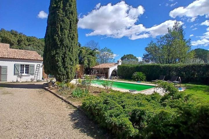 Villa for 6 people, with garden - 1