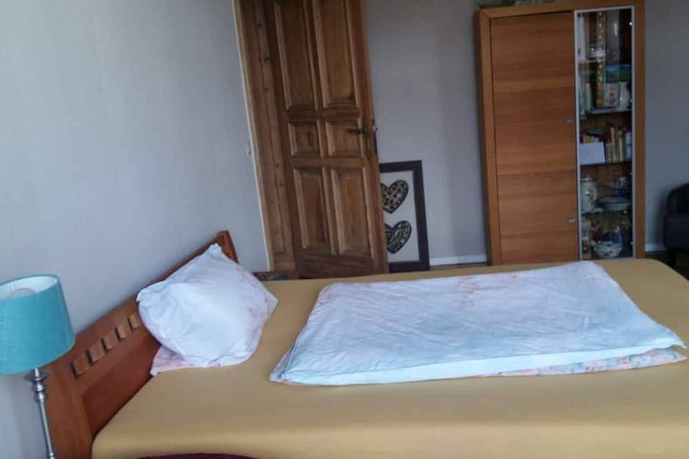 Ganze Wohnung, Zimmer in Centrum von Berlin in Wedding Berlin, Berlin