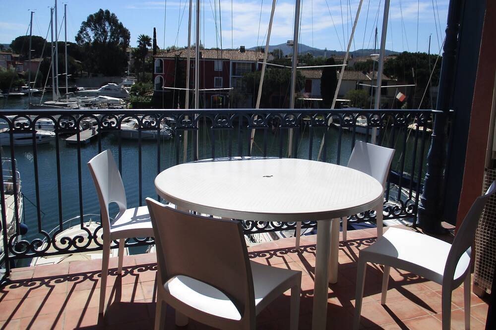 Ganze Wohnung, Apartment mit Kanalblick in Port Grimaud in der Nähe von St. Tropez in Port Grimaud, Grimaud