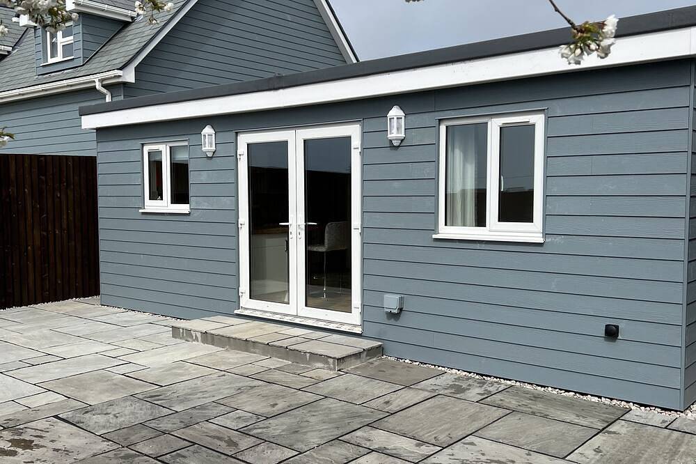 Brand new summer house in Cornwall
