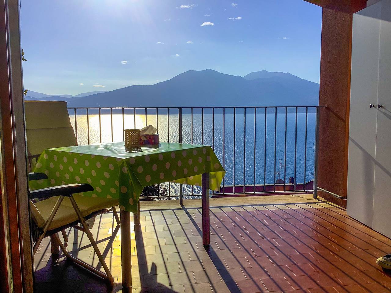 Appartamento intero, Appartamento vacanze per 2 persone con piscina in Oggebbio, Comune di Oggebbio