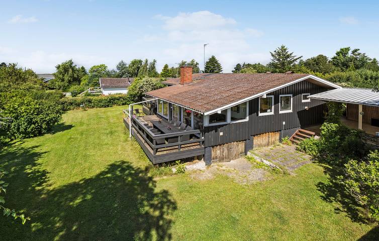 Holiday home for 14 people, with terrace and garden - 1