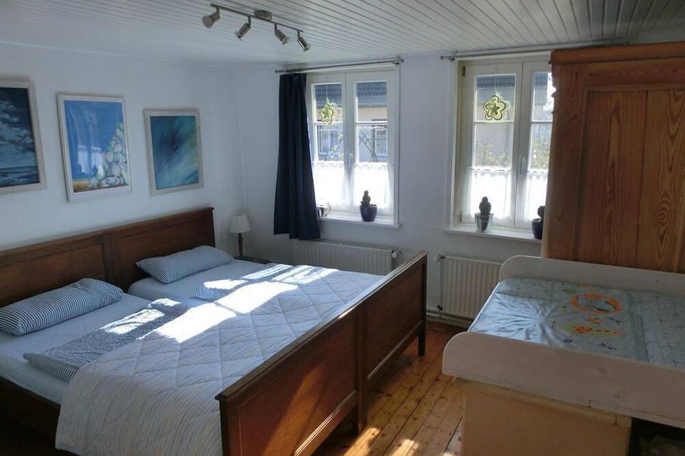 Ganze Wohnung, Ferienwohnung Corena - Appartement/Fewo, Eg, 2 Schlafzimmer in Ratzeburg, Ratzeburger See