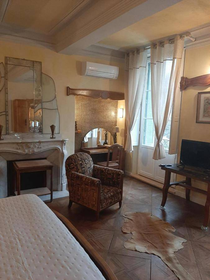 Location de vacances pour 2 personnes, avec jardin et piscine à Moux - 3