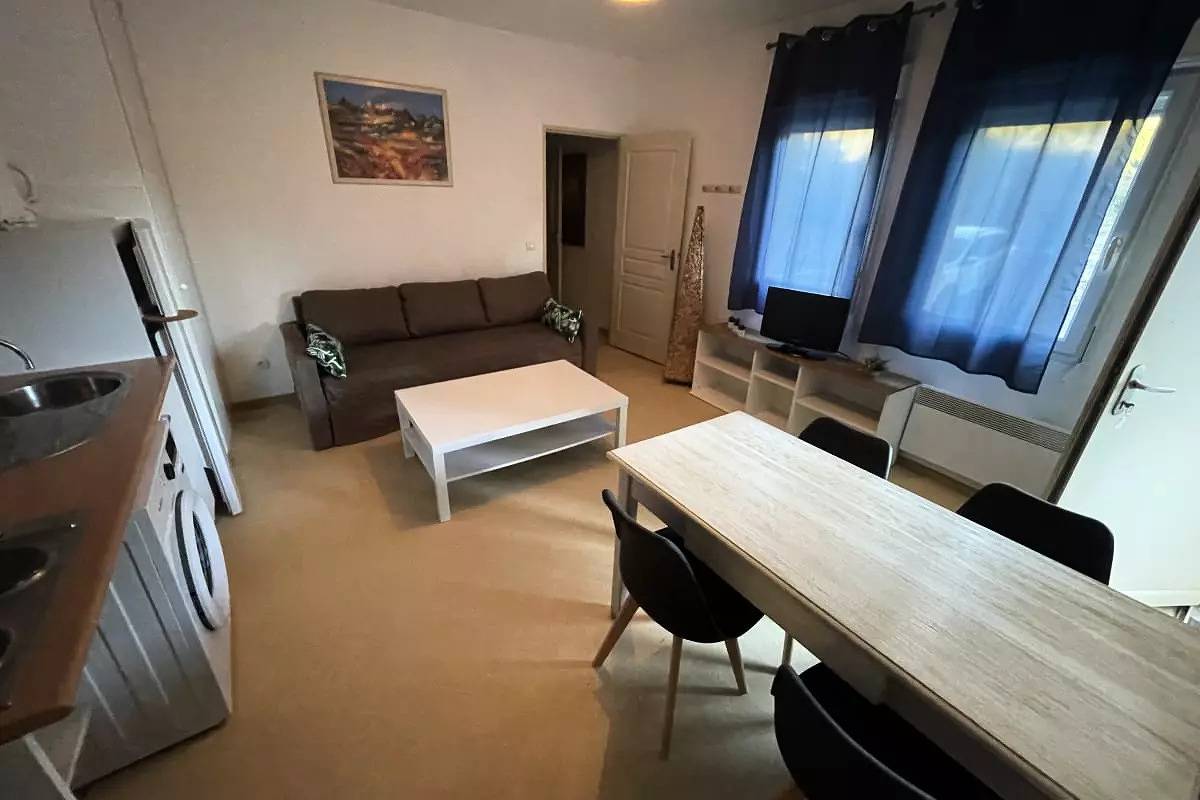 Apartamento entero, Apartamentos para 4 personas in Avène, Región de Lodève