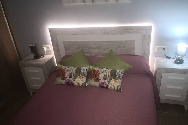 Apartamento entero, Apartamentos cerca de la playa. En el centro del pueblo con todos los servicios. in Playa de los Barquicos (Carboneras), Carboneras