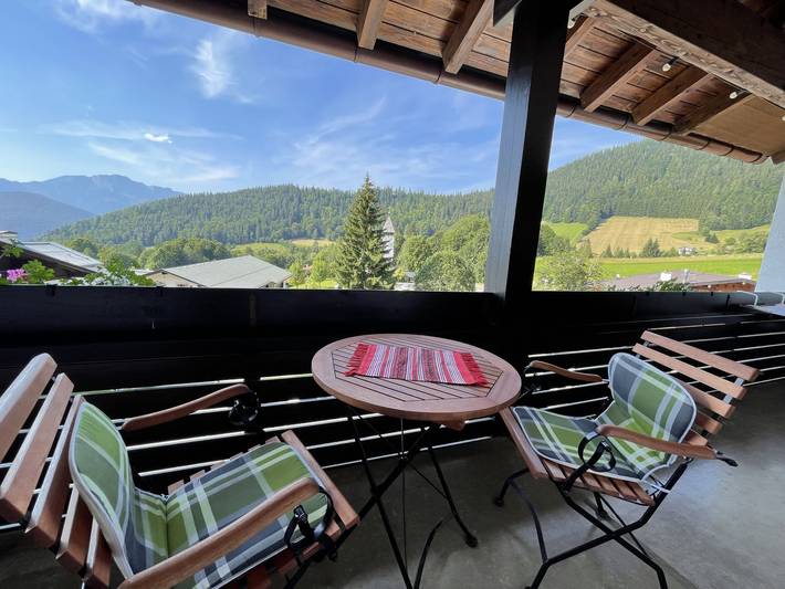 Ferienwohnung für 4 Personen, mit Balkon und Ausblick in Obersalzberg - 2