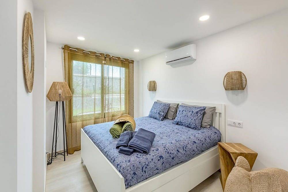 Stunning  villa for 2 guests with A/C, pool, Wifi, Tv, terrace and parking in Arguineguin, Mogán