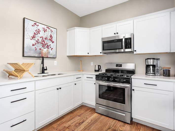 Vacation rental for 4 people, with yard and terrace in Woodfin (NC)