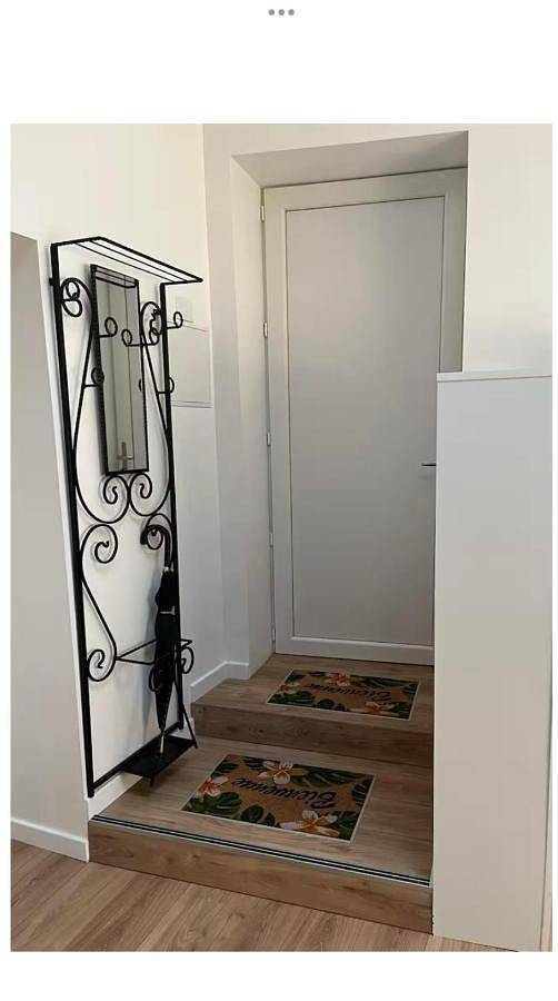 Gîte pour 2 personnes, avec jardin dans Sigogne - 3