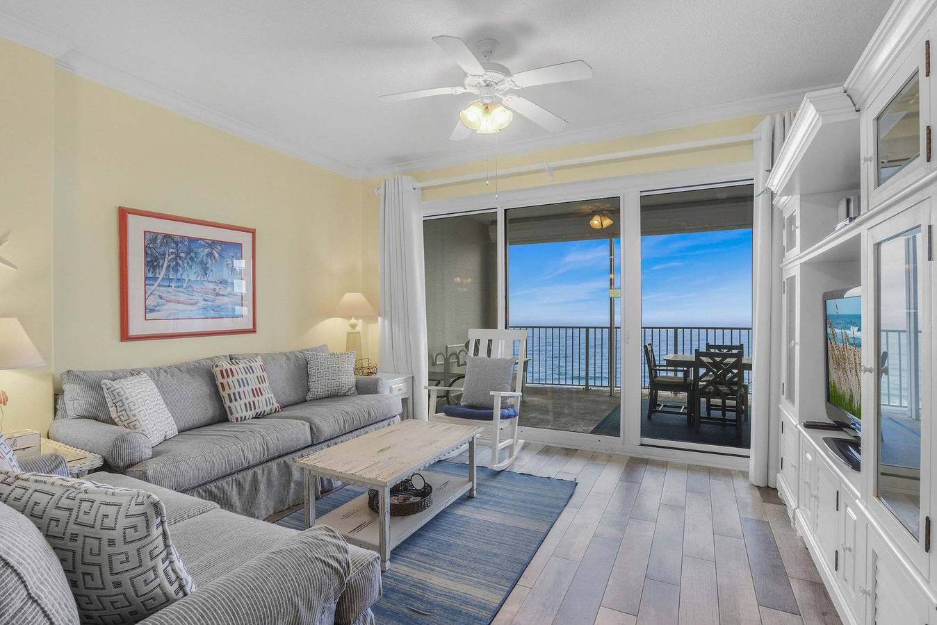 Ganze Wohnung, Regency Isle 711 2 Br 2 5 Ba sleep 8 gulf-front in Orange Beach, Baldwin County