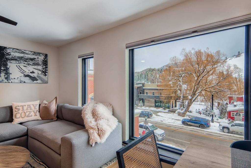 Ganze Wohnung, Luxury Condo within walking distance to all the restaurants, shopping and bars. in Steamboat Springs, Medicine Bow-Routt Nationalwald