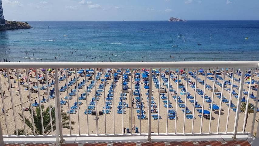 Chalet para 5 personas, con vistas además de piscina y balcón en Provincia de Alicante - 3