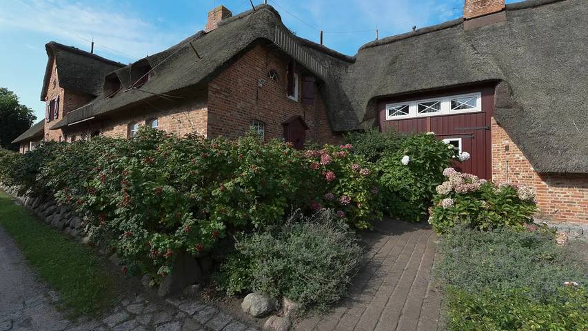 Ferienwohnung für 4 Personen, mit Sauna und Garten - 1