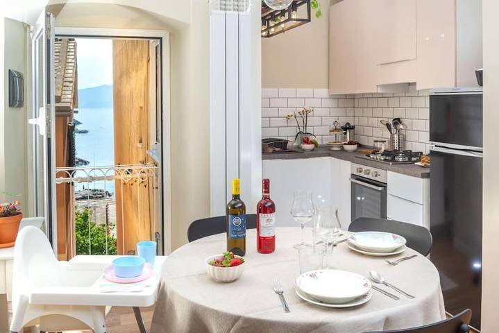 Ferienwohnung für 4 Personen, mit Ausblick und Balkon - 1