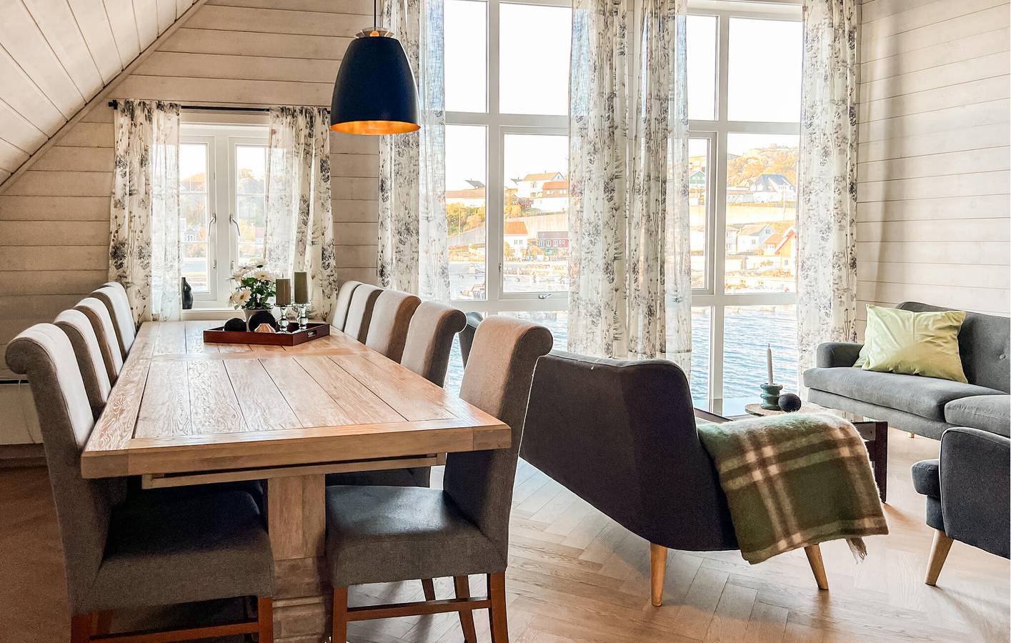 Ferienhaus für 8 Personen mit Garten in Hå