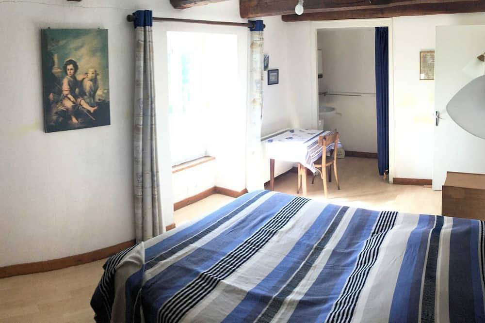 Typisches Haus in einer ruhigen Gegend nahe dem Meer (1,7Km) in St Lunaire in Saint-Lunaire, Saint-Malo und Umgebung