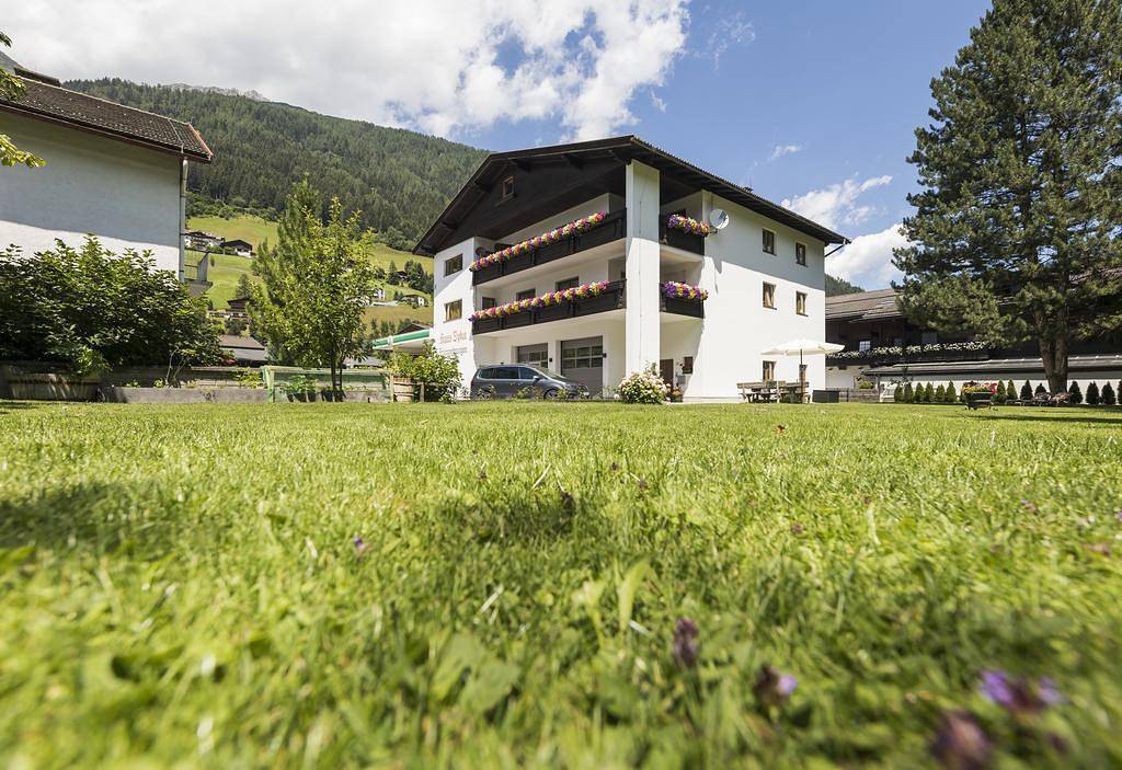 Ganze Ferienwohnung, Appartementhaus Zyka in Neustift, Neustift im Stubaital