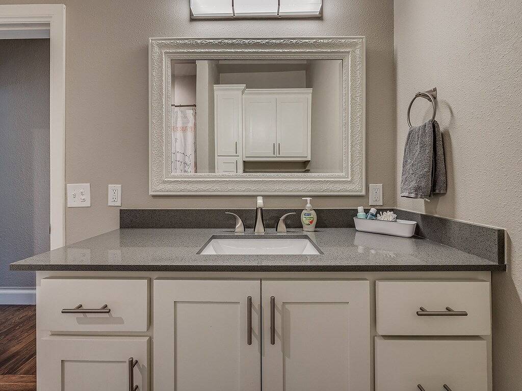 Best location in heart of Okc! Willow Tree Retreat in Oklahoma City, Oklahoma County