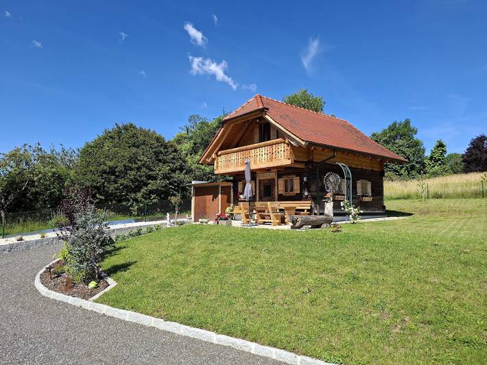 Ferienhaus für 3 Personen, mit Balkon und Garten in Pöllauberg