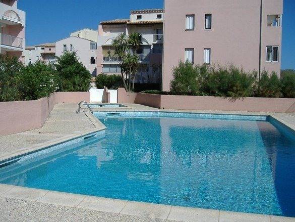 Gîte pour 5 personnes, avec piscine et balcon dans Aqualand (Cap d'Agde) - 4