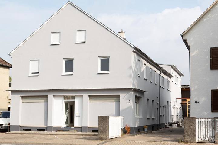 Ferienwohnung für 9 Personen in Rüsselsheim