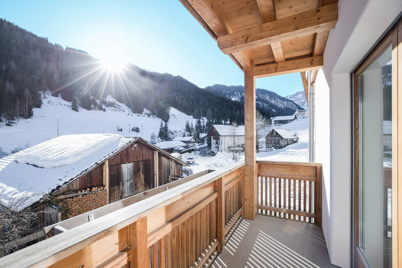 Appartamento intero, Appartamento idilliaco "Kronplatz" con balcone, giardino e Wi-Fi in San Martino in Badia, Dolomiti Superski