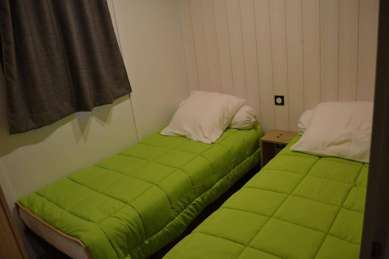 Two-Bedroom Chalet in Caudebronde, Région de Carcassonne