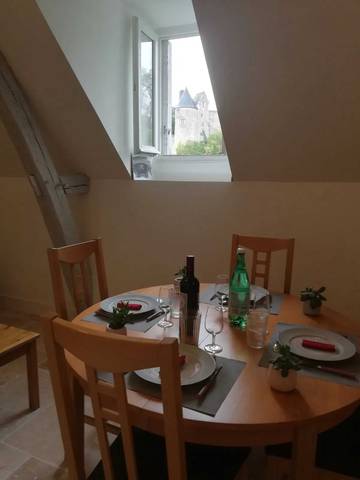 Appartement De Vacances pour 4 Personnes dans Luynes, Vallée de la Loire, Photo 2