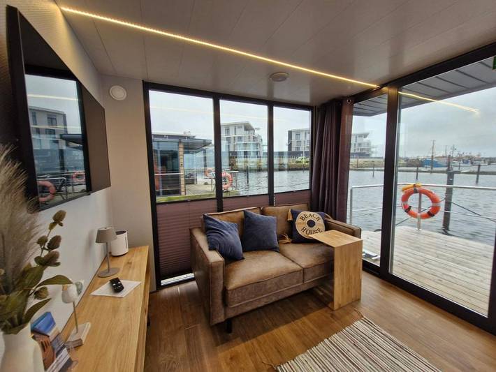 Boot für 4 Personen, mit Sauna und Ausblick sowie Terrasse an der Kieler Bucht