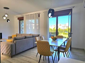 Villa for 8 People in Albania, Photo 1