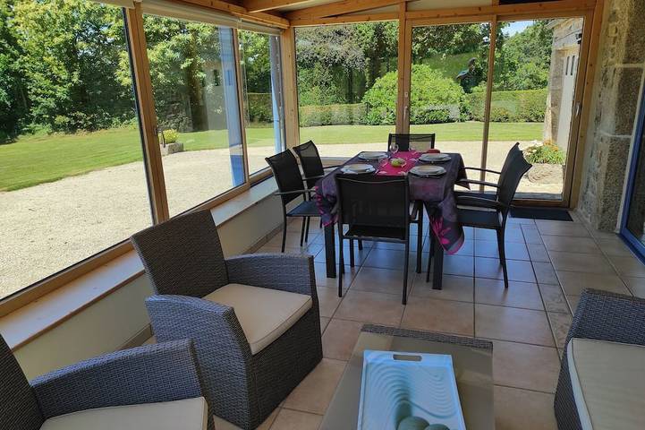 Gîte pour 6 personnes, avec jardin et terrasse