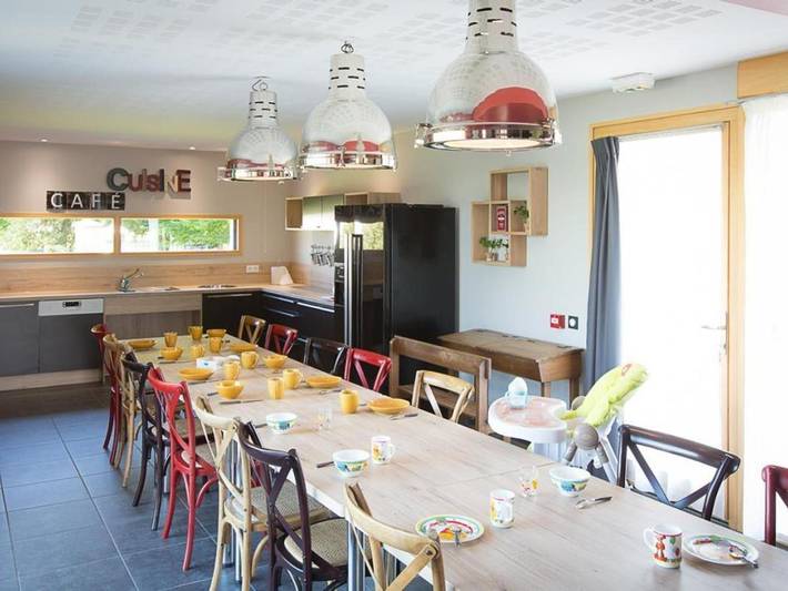Location de vacances pour 12 personnes, avec terrasse et jardin, animaux acceptés à Haverskerque - 3