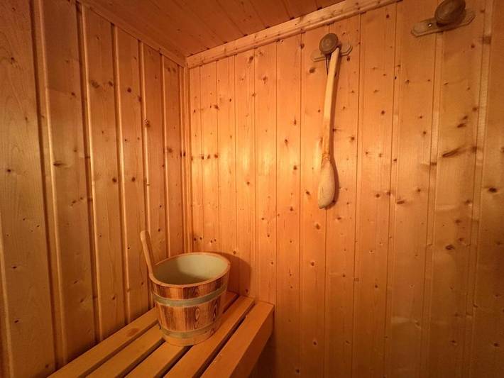 Location de vacances pour 14 personnes, avec sauna ainsi que terrasse et jardin, animaux acceptés à Soubise - 4