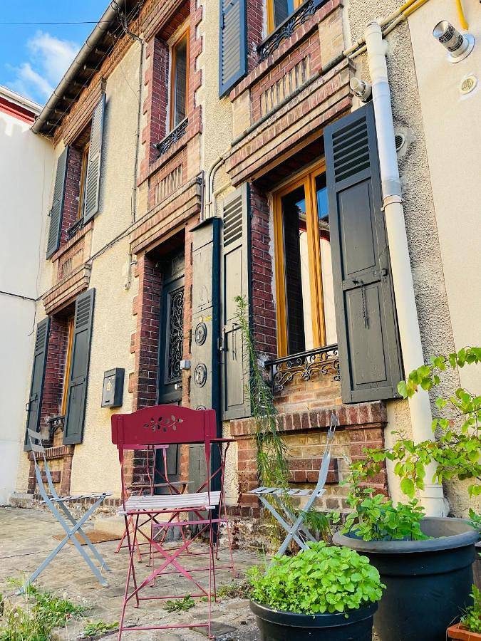 Gîte pour 4 personnes, avec terrasse à Groslay - 3
