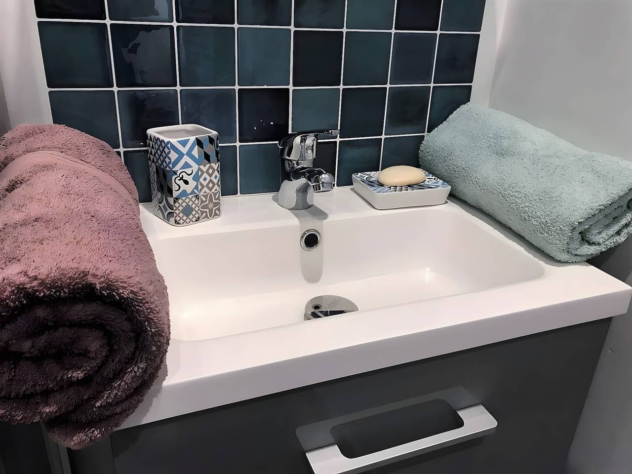 Gîte 'L'annexe' met privé terras, eigen tuin en Wi-Fi, foto 8