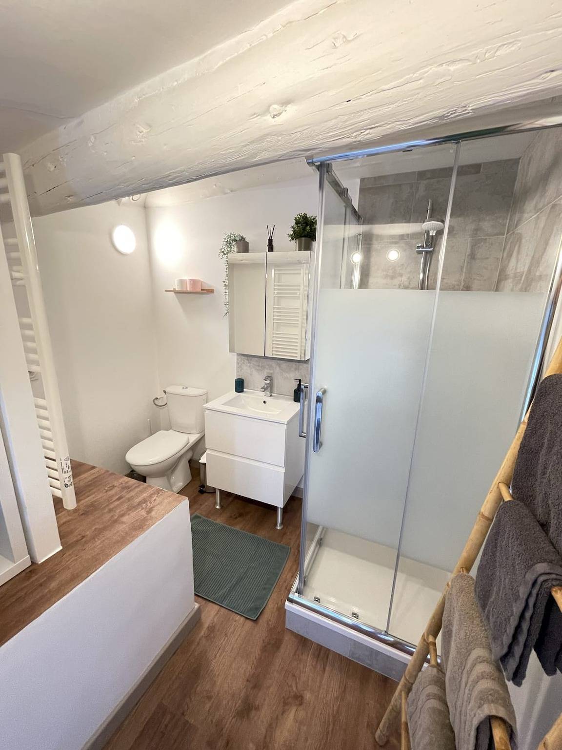 Ganze Wohnung, Ferienwohnung für 2 Personen in L'Isle-sur-la-Sorgue, Vaucluse