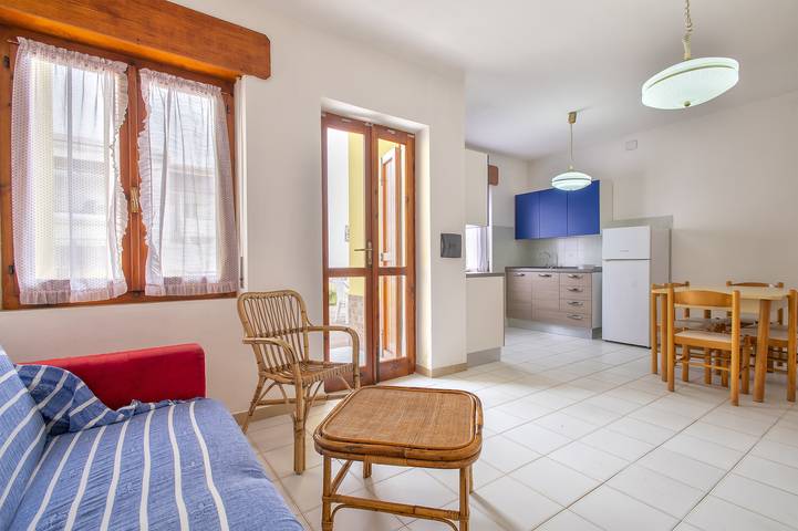 Gîte pour 6 personnes, avec jardin à Castelsardo - 4