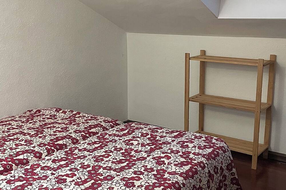 Entire apartment, Apartment Centro y Mar in Llanes in Llanes, Costa Verde (Spain)