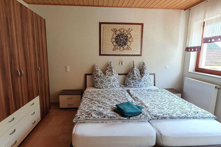 Bed and Breakfast für 4 Personen, mit Garten in Pottenstein - 3