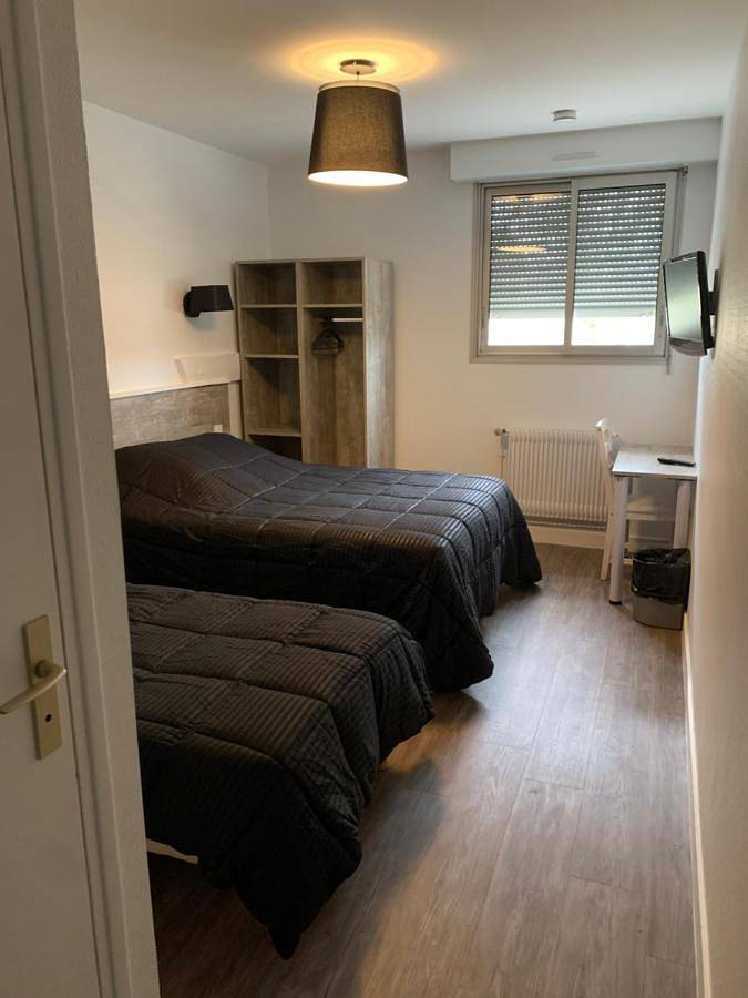 Hôtel pour 2 personnes, avec terrasse à Beaumont-en-Véron - 4