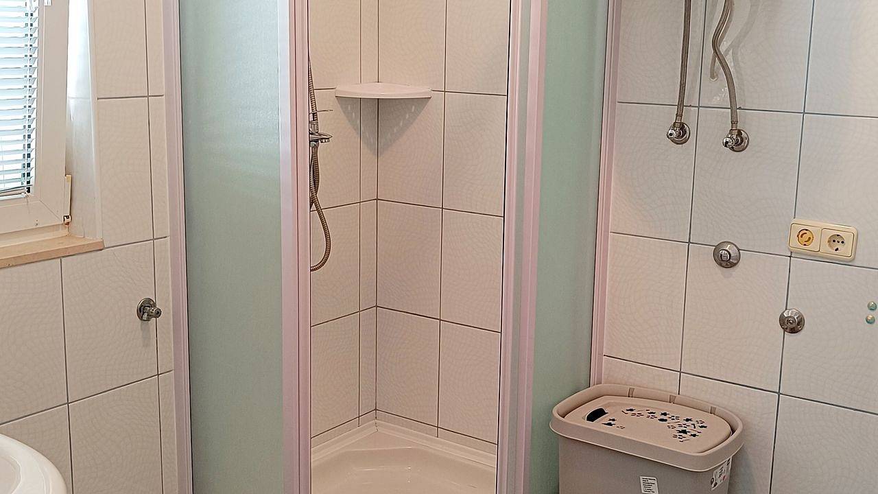 Ganze Ferienwohnung, Ferienwohnung für 3 Personen (46 m²) in Rogoznica-Kanica in Kanica, Razanj