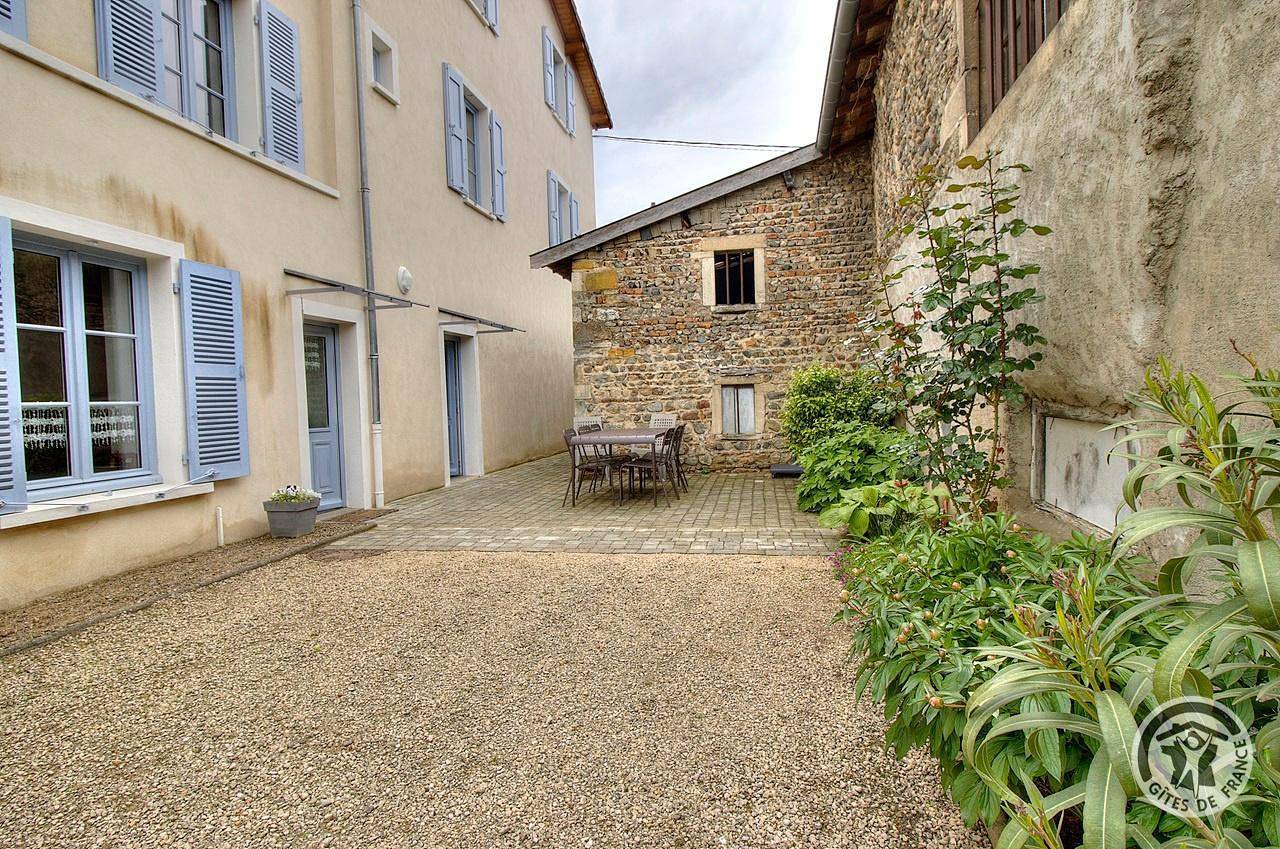 Aux Portes du Beaujolais in Belleville, Beaujolais