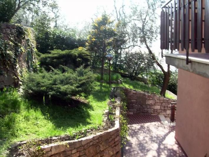 Apartamento entero, 4 estancias 2 Personas in Brenzone, Montañas Garda