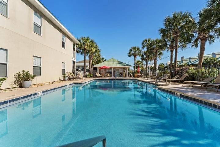 Vakantieappartement voor 6 personen, met whirlpool en zwembad - 1