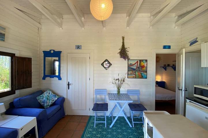 Cabaña de madera para 4 personas, con jardín, Se admiten mascotas en Tarifa