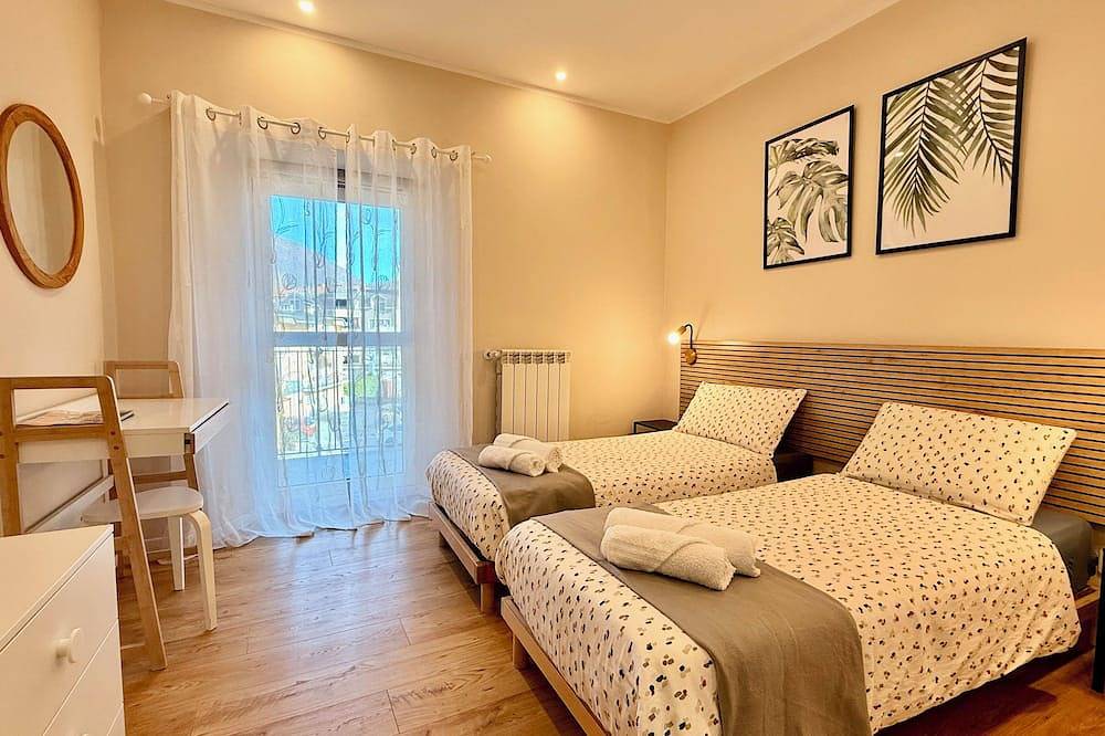 Apartamento entero, Casa Kiara takes you to the heart of Domodossola in Domodossola, Comune di Domodossola